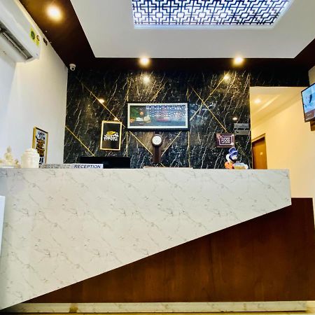 Hotel Hollywood - Family Hotel Zirakpur 외부 사진