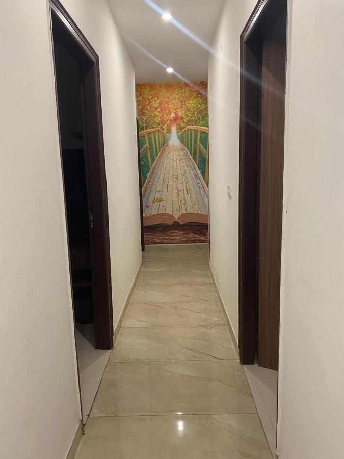 Hotel Hollywood - Family Hotel Zirakpur 외부 사진